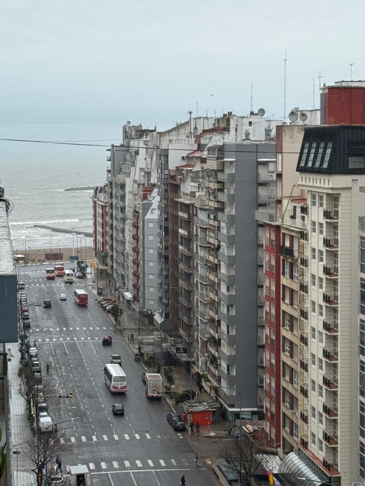 Departamento de 3 Ambientes a la calle C/ balcon 