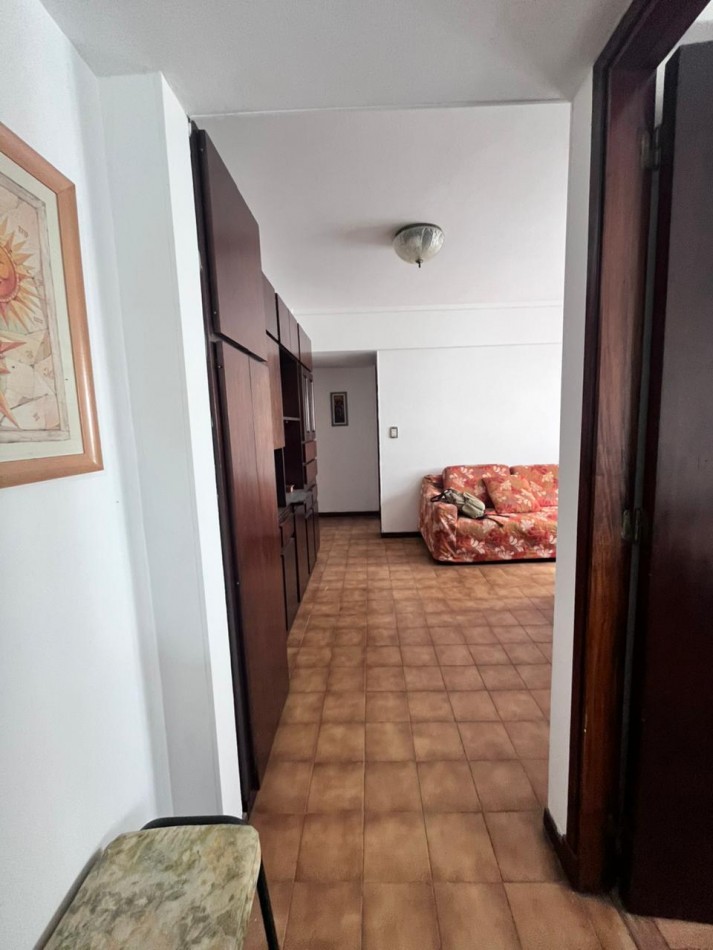 Departamento 2 ambientes lateral - Buen estado original