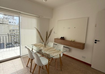 Hermoso departamento 3 ambientes a la calle con balcon terraza